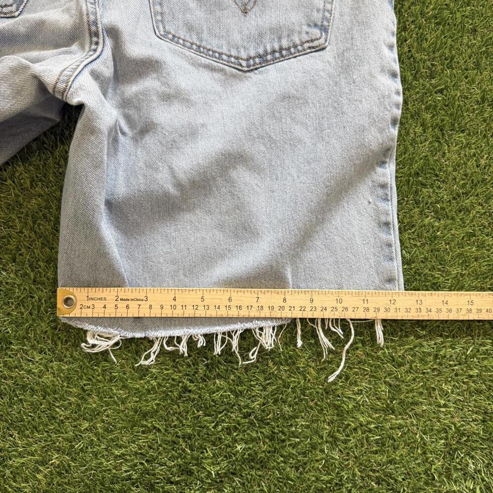 Vintage 90s Levi’s Baggy Jean Shorts Waist 38 - Picture 6 of 6